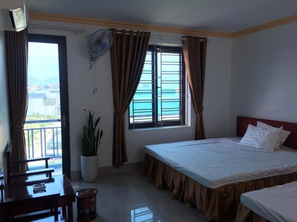 Nha Nghi Cu Ti Bed & Breakfast Ban Cong Na Exterior foto